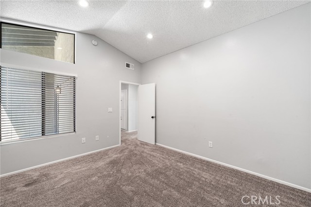 Detail Gallery Image 13 of 16 For 211 E Ponderosa Ln #10,  Anaheim,  CA 92802 - 2 Beds | 2 Baths