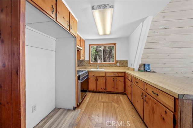10352 Twin Oaks, Cobb CA: https://media.crmls.org/medias/4983b258-8cbc-4381-afaa-2a1812bf1cdd.jpg