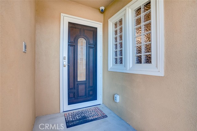 Detail Gallery Image 7 of 29 For 16422 Lakemont Ln, Huntington Beach,  CA 92647 - 4 Beds | 2 Baths