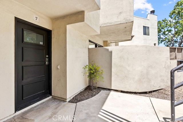 13104 Glen Court, Chino Hills CA: https://media.crmls.org/medias/49848d5e-9bc8-493b-be13-a5a0963ce268.jpg