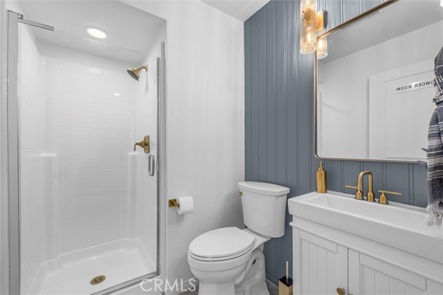 12039 Stanley Park Court, Hawthorne CA: https://media.crmls.org/medias/4984bb6f-f9a5-4ad8-a608-1c83f15acb1e.jpg