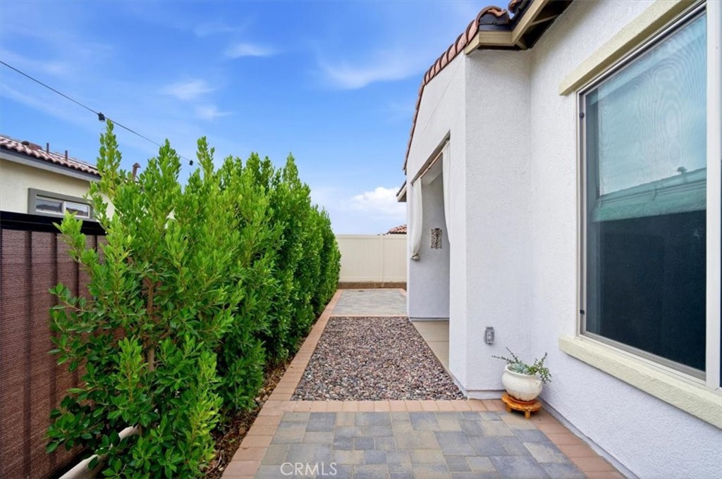 MLS #OC25225065 image #25