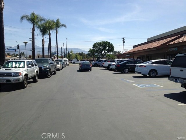 415 Tennessee Street, Redlands, California 92373, ,Commercial Lease,For Rent,415 Tennessee Street,CRWS20024359