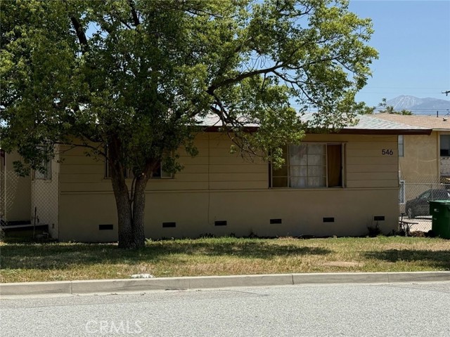 546 N 5th Street, Banning CA: https://media.crmls.org/medias/498627e5-d745-43c9-a4e5-a8026ef95ae9.jpg