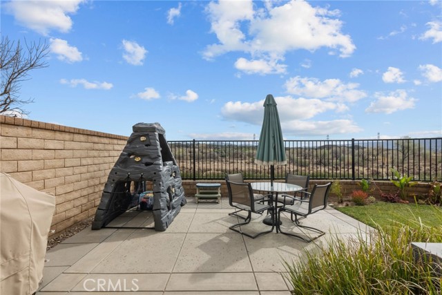 Detail Gallery Image 31 of 36 For 23860 Brescia Dr, Valencia,  CA 91354 - 4 Beds | 3 Baths