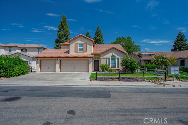 Detail Gallery Image 2 of 46 For 3526 Veranda Ct, Merced,  CA 95340 - 4 Beds | 3 Baths