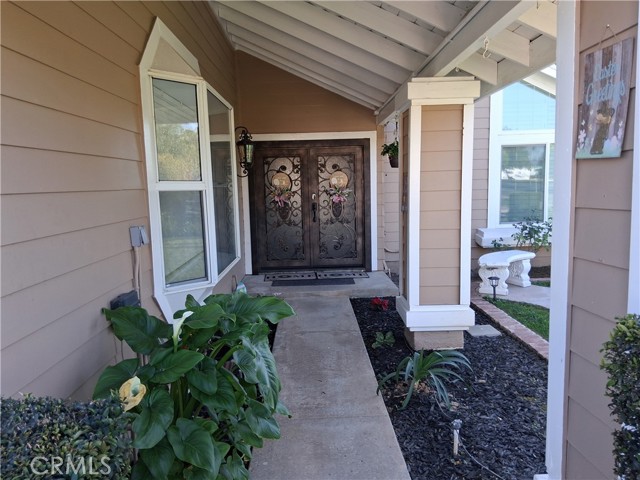 Detail Gallery Image 4 of 47 For 2494 Marsha Ct, Riverside,  CA 92506 - 4 Beds | 3/1 Baths