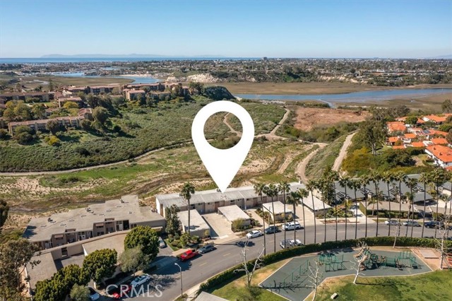 Detail Gallery Image 30 of 32 For 745 Domingo #4,  Newport Beach,  CA 92660 - 2 Beds | 2 Baths