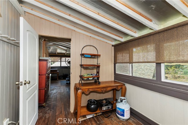 Detail Gallery Image 17 of 32 For 43114 Encino, Big Bear Lake,  CA 92315 - 2 Beds | 2 Baths