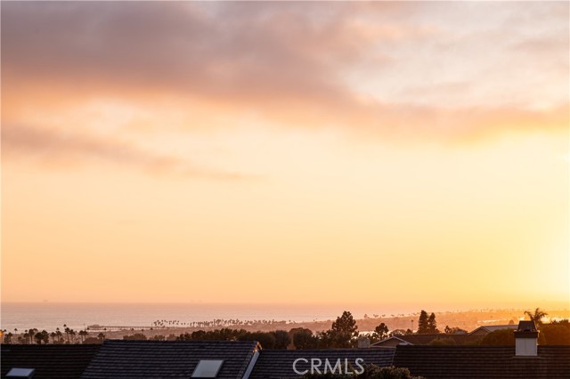 Detail Gallery Image 27 of 30 For 3 White Water Dr, Corona Del Mar,  CA 92625 - 3 Beds | 3/1 Baths