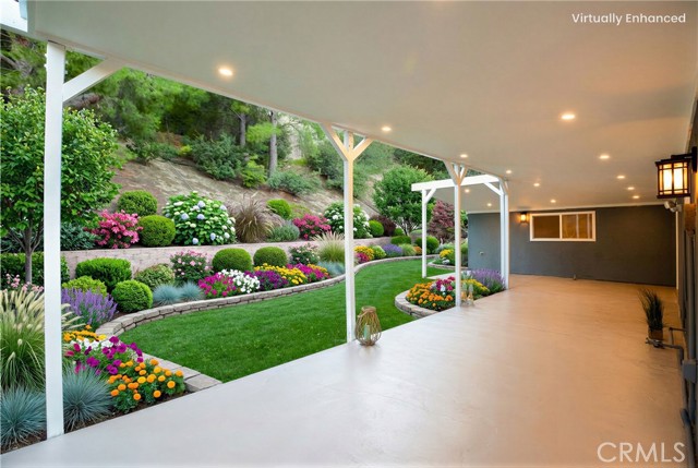 Detail Gallery Image 3 of 21 For 17350 Firma Ct, Granada Hills,  CA 91344 - 3 Beds | 2 Baths