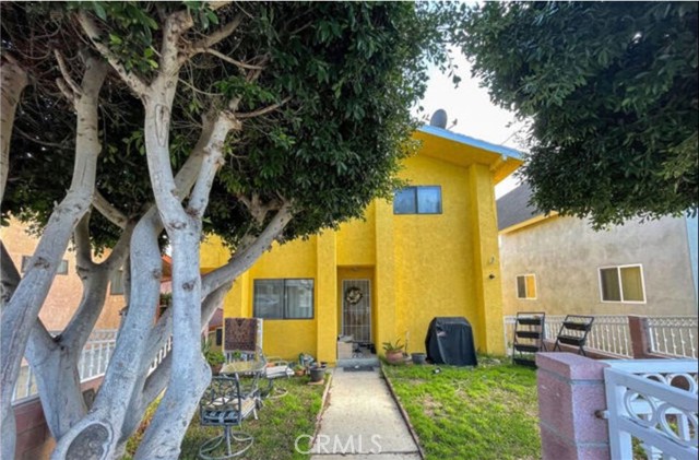 Detail Gallery Image 1 of 3 For 940 Hillcrest, El Segundo,  CA 90245 - 6 Beds | 6 Baths
