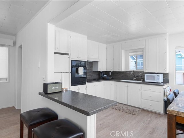 2770 Orville Avenue, Cayucos CA: https://media.crmls.org/medias/498cab1a-b352-4f42-b5d9-0cd317a6bb02.jpg