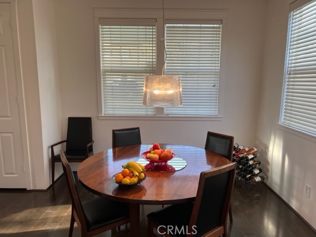 Detail Gallery Image 6 of 18 For 2708 San Marcos Dr, Pasadena,  CA 91107 - 4 Beds | 4 Baths