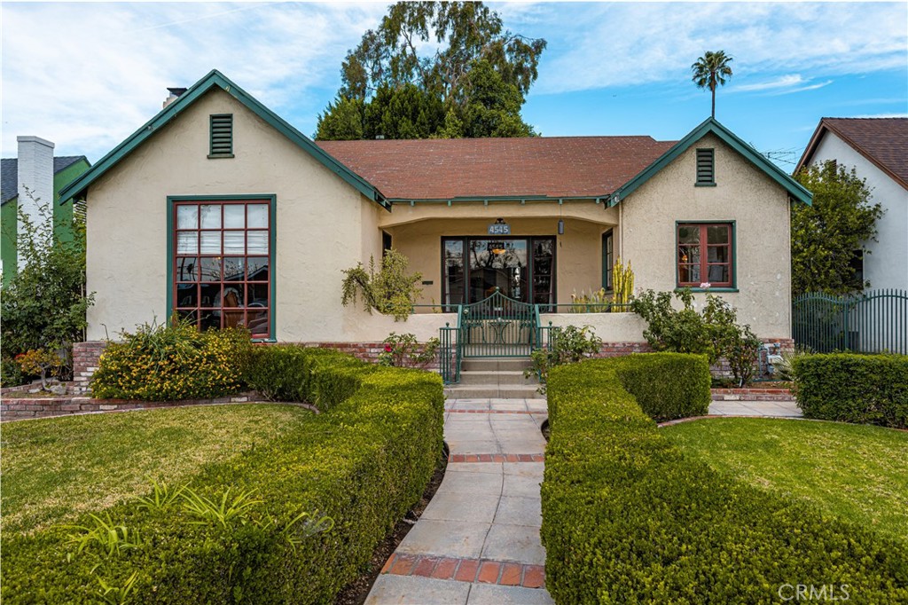 4545 Sunnyside Drive