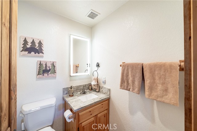 42728 Timberline Trail, Big Bear Lake CA: https://media.crmls.org/medias/498e5e61-d829-4e76-8f74-55d2879c9362.jpg