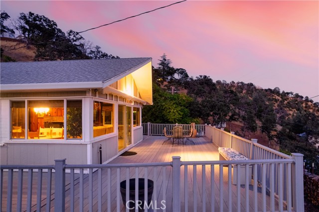 13041 San Joaquin Avenue, Clearlake CA: https://media.crmls.org/medias/498f787e-071d-4930-bd28-a782a882f7bd.jpg