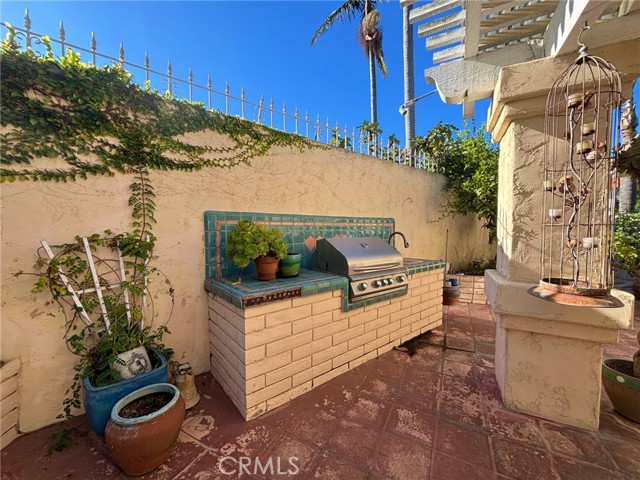 Detail Gallery Image 24 of 28 For 715 N Lariat, Long Beach,  CA 90815 - 3 Beds | 3 Baths