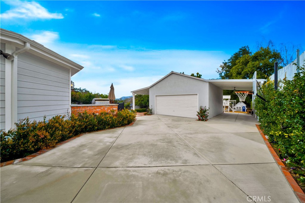 375 Berkshire Avenue La Canada Flintridge img 34