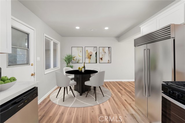 Detail Gallery Image 6 of 15 For 110 W Montrose, Hemet,  CA 92543 - 2 Beds | 1 Baths