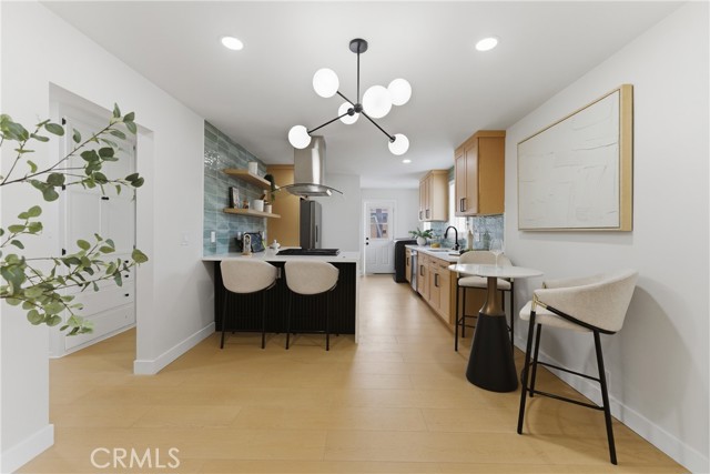 Detail Gallery Image 15 of 42 For 2010 Golden, Long Beach,  CA 90806 - 3 Beds | 2 Baths