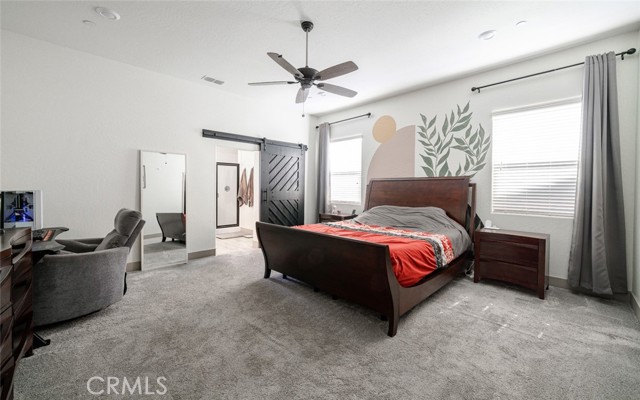 825 Spring W Street, Madera CA: https://media.crmls.org/medias/49910895-7983-4a60-81b5-4b7610ff1502.jpg