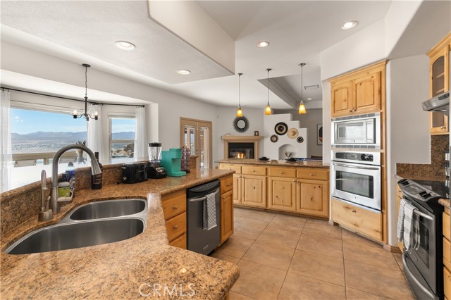 Detail Gallery Image 15 of 55 For 6185 Mirlo Rd, Yucca Valley,  CA 92284 - 3 Beds | 2 Baths