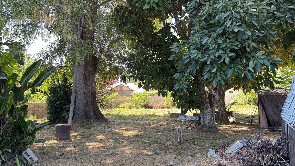 https://media.crmls.org/medias/4992980f-f8ea-4b84-a059-0969587790a4.jpg?preset=X-Large