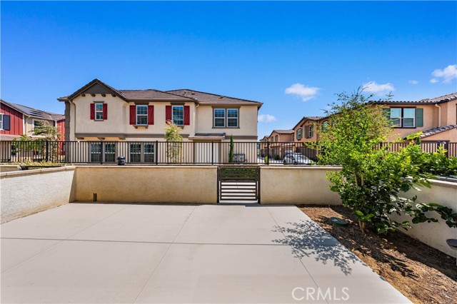 4016 E Peony Paseo, Ontario CA: https://media.crmls.org/medias/4992bba0-fead-4bd6-8535-15b731a2d116.jpg
