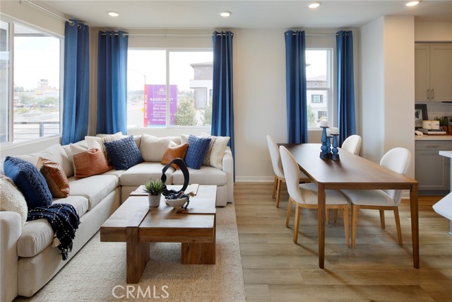 Detail Gallery Image 8 of 24 For 3514 Van Buren Bld, Riverside,  CA 92503 - 4 Beds | 4 Baths