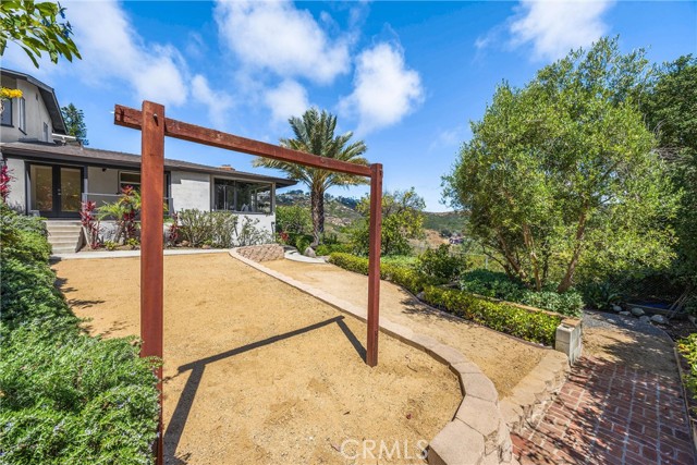 Detail Gallery Image 57 of 70 For 1961 Temple Hills Dr, Laguna Beach,  CA 92651 - 4 Beds | 4 Baths