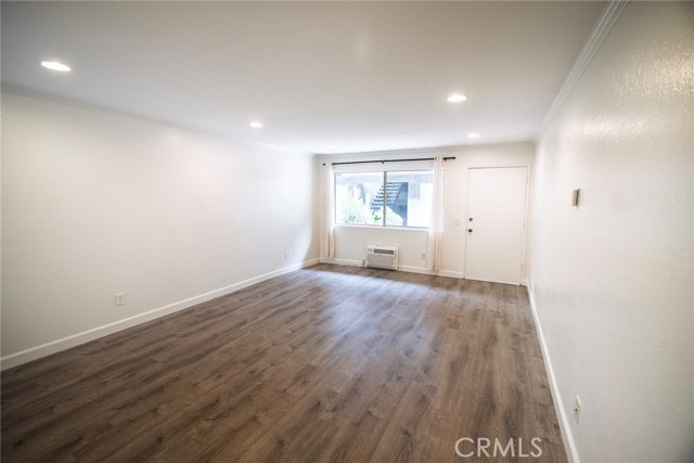 Detail Gallery Image 9 of 23 For 240 W Verdugo Ave #K,  Burbank,  CA 91502 - 2 Beds | 2 Baths