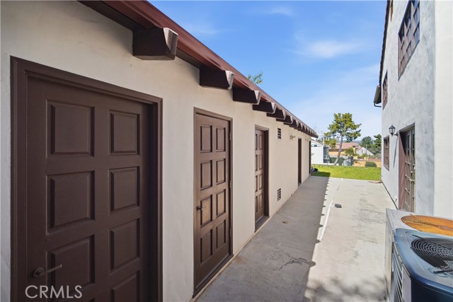Detail Gallery Image 18 of 23 For 23139 Park Contessa, Calabasas,  CA 91302 - 4 Beds | 4/1 Baths