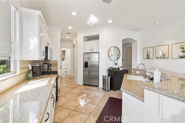 Image 16 of 52 For 49790 Newman Circle