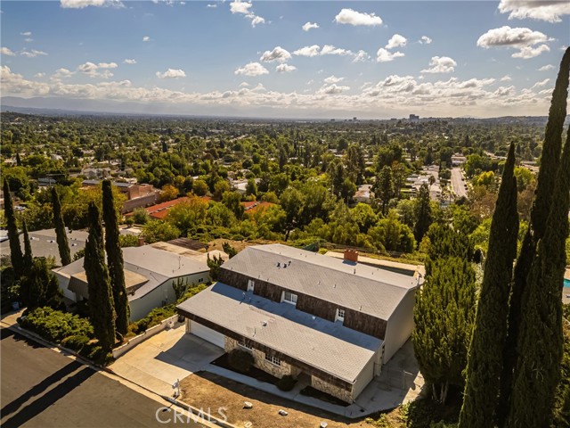 Detail Gallery Image 64 of 75 For 6040 Pat Ave, Woodland Hills,  CA 91367 - 5 Beds | 4/2 Baths