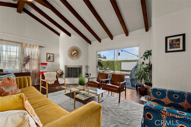 Detail Gallery Image 4 of 66 For 5701 Norma, Westminster,  CA 92683 - 4 Beds | 2 Baths