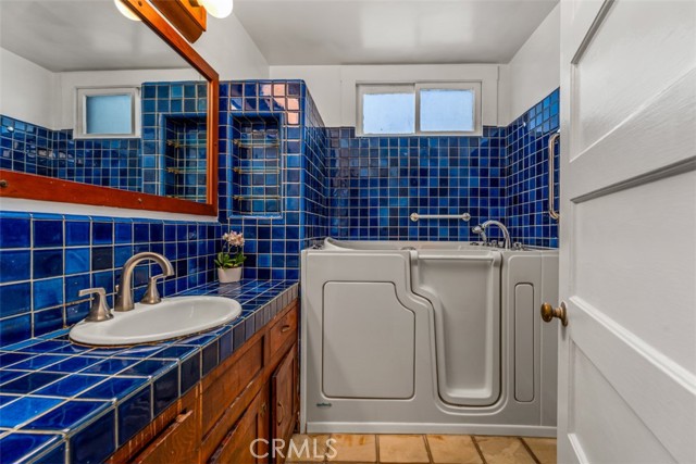 Detail Gallery Image 20 of 39 For 5065 La Roda Ave, Los Angeles,  CA 90041 - 3 Beds | 1 Baths