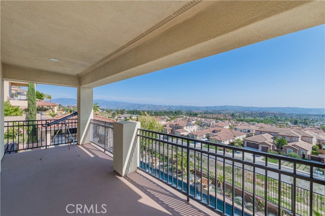 20408 Umbria Way, Yorba Linda CA: https://media.crmls.org/medias/49958dfd-fb48-4ac3-a414-5fdad6974c56.jpg