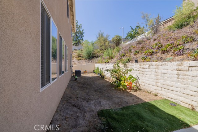 Detail Gallery Image 23 of 25 For 27859 Cirrus Cir, Corona,  CA 92883 - 5 Beds | 2/1 Baths