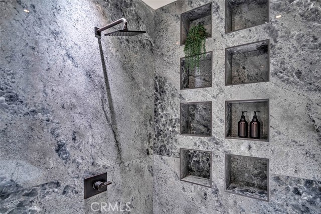 Detail Gallery Image 54 of 68 For 505 17th St, Huntington Beach,  CA 92648 - 3 Beds | 2/1 Baths