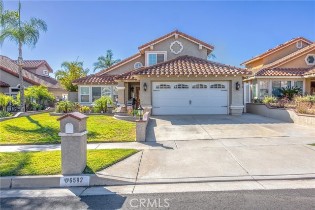 Detail Gallery Image 2 of 44 For 6592 San Benito, Rancho Cucamonga,  CA 91701 - 4 Beds | 3 Baths