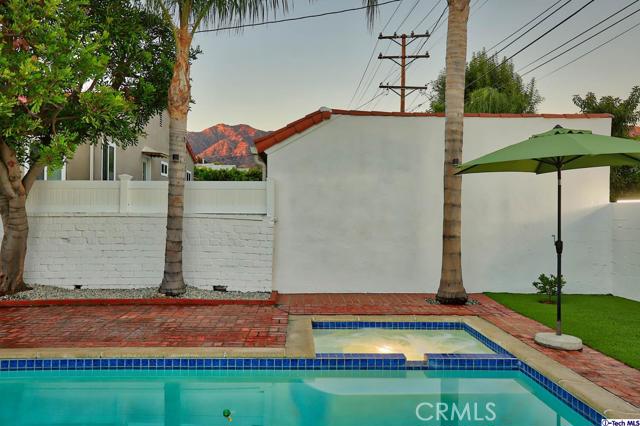 Detail Gallery Image 38 of 45 For 1210 Graynold Ave, Glendale,  CA 91202 - 3 Beds | 2 Baths