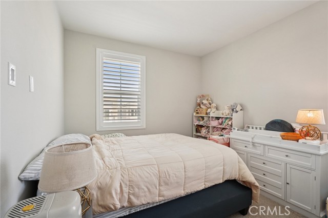 27008 Declaration Road, Valencia CA: https://media.crmls.org/medias/499859ce-20e5-4de7-885e-2dd28217bbd7.jpg