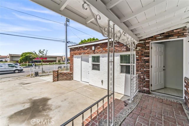 Detail Gallery Image 41 of 41 For 12670 Glenoaks Bld, Sylmar,  CA 91342 - 3 Beds | 2 Baths