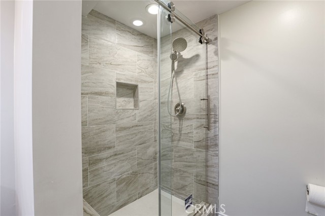 2270 Via Puerta #Unit N, Laguna Woods CA: https://media.crmls.org/medias/49999a9b-2316-40ce-b4a3-5fc2090e2927.jpg