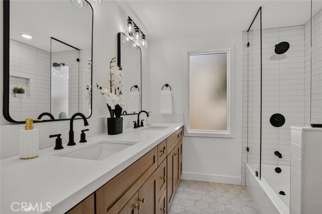 1717 Saint James Place, Placentia CA: https://media.crmls.org/medias/4999f6dc-ffa4-42a0-be8d-04b4ece1d458.jpg