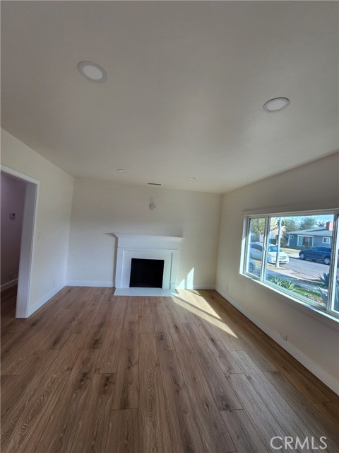 Detail Gallery Image 7 of 13 For 4401 Maury Ave, Long Beach,  CA 90807 - 3 Beds | 1 Baths