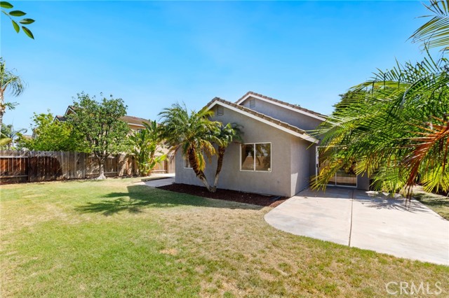 4108 Sunnysage Drive, Jurupa Valley CA: https://media.crmls.org/medias/499a9c2d-c692-4646-be79-689f7580bf9d.jpg