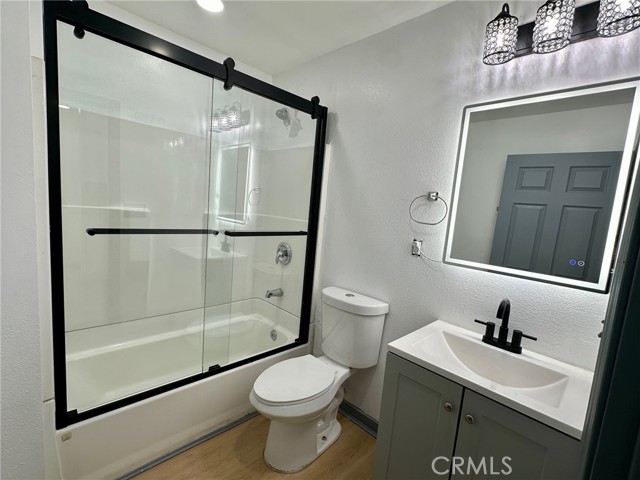 10621 Kalmia Street, Los Angeles CA: https://media.crmls.org/medias/499b1075-7147-463b-826b-5f5fef95fe89.jpg