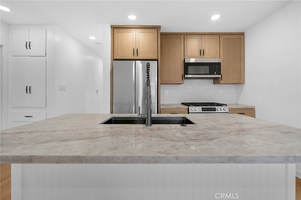 MLS #SR25247128 image #6